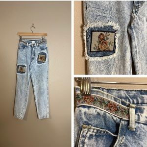 Amazing Vintage High Rise Boyfriend Jeans by Body Blue